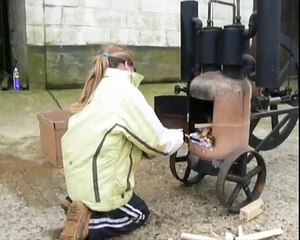 Twin cylinder stirling engine.