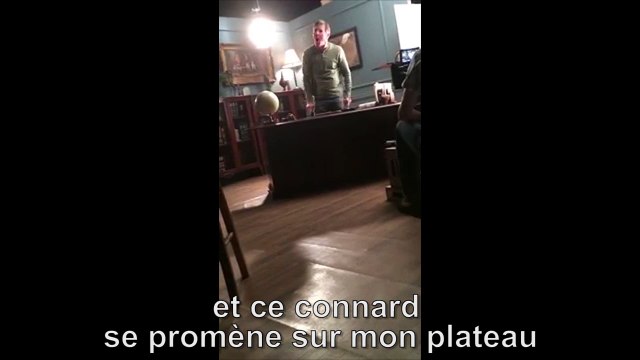 Dennis Quaid explose de rage, les internautes crient au fake