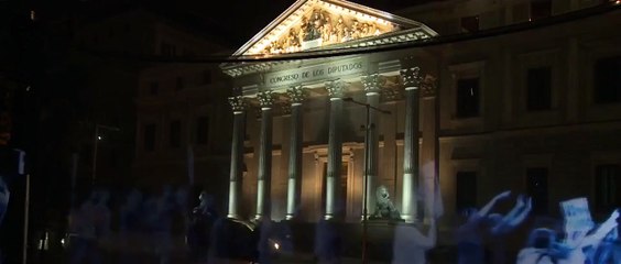 Manifestation au monde d’hologrammes organisée en Espagne