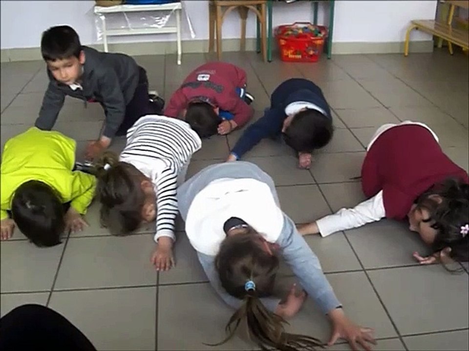 Ecole maternelle de Baryy d'Islemade - DANSE DE LA GRAINE