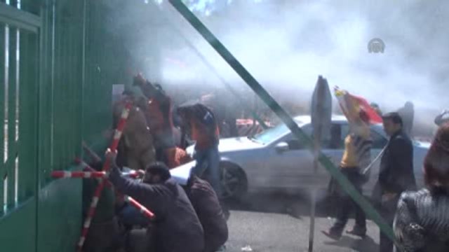 Akkuyu Nükleer Santrali İnşaatında Protesto Eden Gruba Müdahale