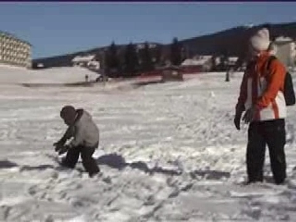 JuraBatailleBoulesNeige