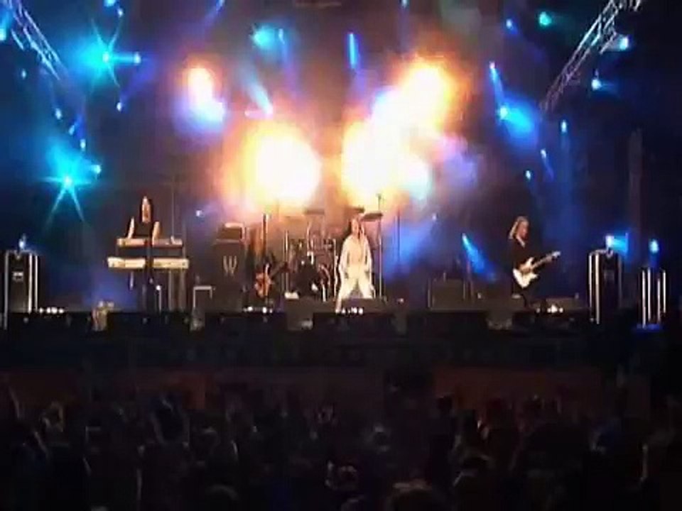 Nightwish - Over the hills and far away (live 2003)
