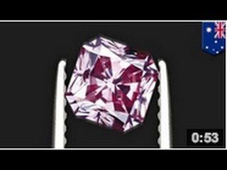 Un anglais vole un diamant rose de 250,000 euro et l'avale
