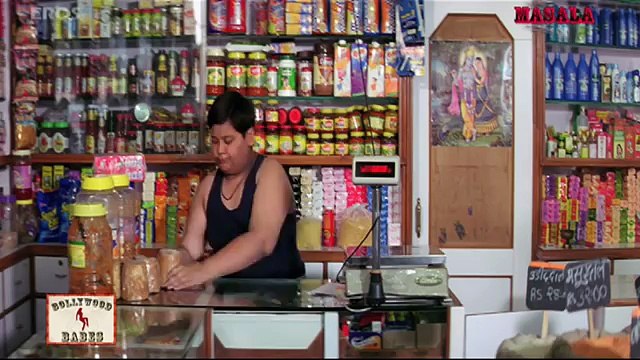Hot mallu Aunty seduces young boys