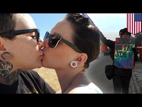 Pastor odwołuje pogrzeb po tym jak dowiaduje się, że zmarła była lesbijką