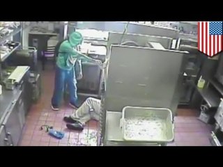 VIDEO: Bayolenteng armed robbery sa isang fast food chain sa Philadelphia!