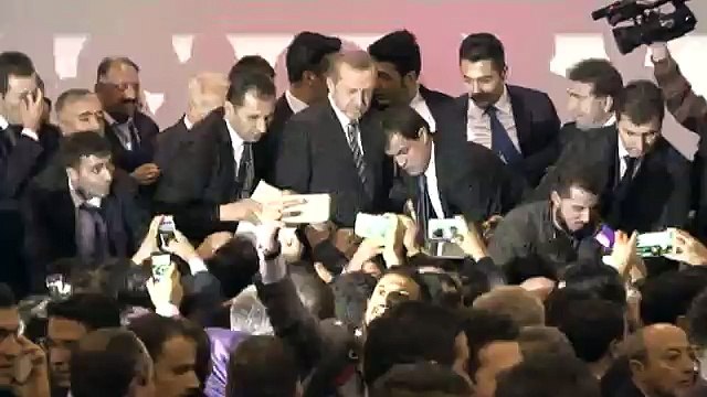 MÜSİAD fuarında Erdoğan izdihamı