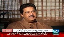 Whether you understand or not, but you have to clap like puppets during Altaf Hussain Speech. Nabeel Gabol n