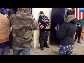 VIDEO: NY Rangers fan, umihi sa harap ng maraming tao sa Yankees Stadium!