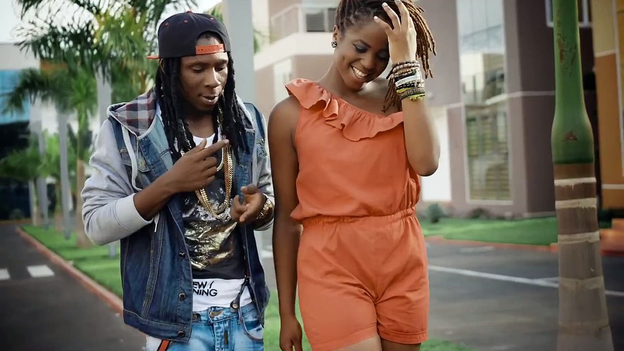 R2bees "Slow Down" ft Wizkid