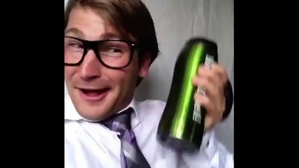 Advertisement   241   12   0 Share this Video Robin Williams Reincarnate? Doppelganger Does Impeccable Impression