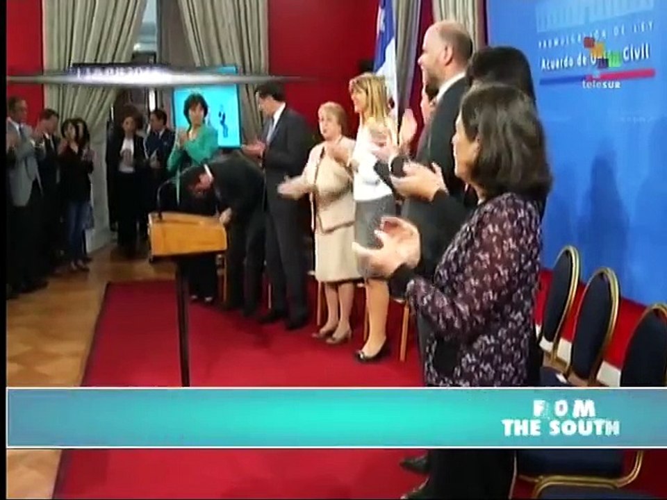 Chilean President Signs Civil Union Law