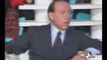 Stupendo video di Berlusconi che racconta una barzelletta