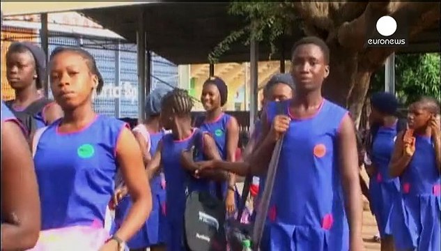 Ebola : réouverture des écoles en Sierra Leone