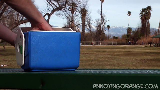 Annoying Orange 6 Super Bowl Football