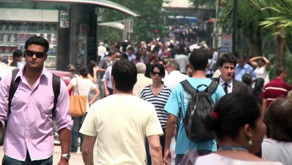 FMI diz que Brasil terá recessão