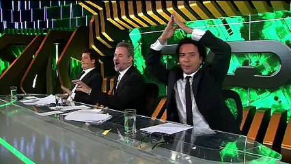 Top Five - CQC Band - 13-04-2015 - Repórter comete gafe com cadeirante e chega à primeira posição - Online Completo Íntegra 13/04/2015