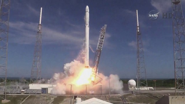 Launch of SpaceX Falcon 9 with CRS-6 & 2nd Barge Landing for 1st Stage