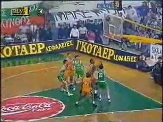 Galis (age 37) scores 30 pts for Panathinaikos vs Limoges - best defensive team in the 90s