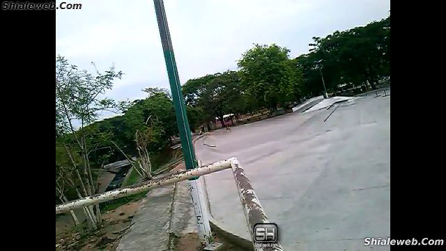 PARKOUR EN LAZARO CARDENAS MICHOACAN MEXICO UN GRUPO DE JOVENES PRACTICAN ESTA DISCIPLINA EN EL PARQUE ALADO DE LA SECUNDARIA RICARDO FLORES MAGON