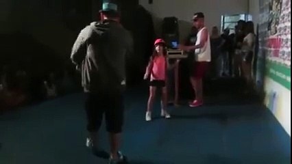 MC PAMPERS E MC PEDOFILO HUEHUEHUE