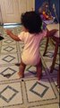 Shake It Off Taylor Swift (Baby Danceing)