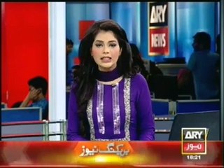 Pakistani Traffic warden Funny dance