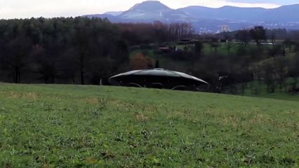 Real UFO With Aliens Caught On Camera