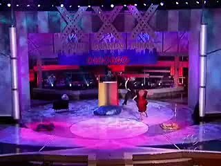 Amazing Fastest Cloth Changing Artist -- He Make IT