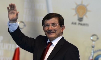 Başbakan Davutoğlu, AK Parti'nin Seçim Beyannamesi'ni Bugün Açıklayacak