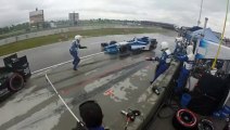 Mécanicien d'Indycar renversé en pleine course par une Formule 1 : accident violent!