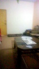 small child sings zaroori tha