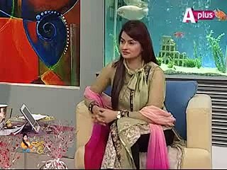 Sajal Ali Singing Ghazal