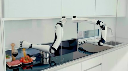 Robotic Kitchen : un robot cuisinier qui met la main à la pâte