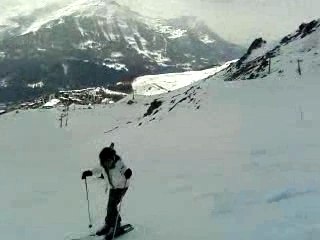 Nounoude débuts difficiles