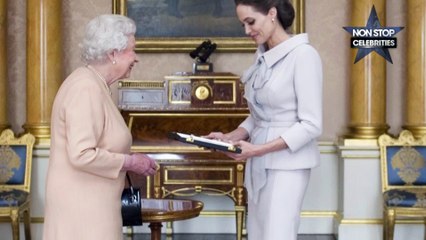 Angelina Jolie anoblie par la reine Elizabeth II