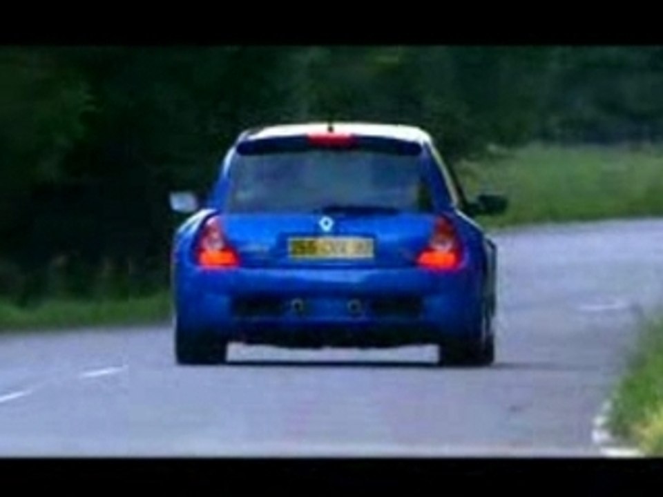 Renault Clio V6 2003 - Official video