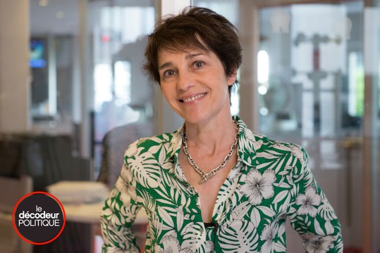 UMP : pourquoi remplacer le nom du parti par Les Républicains ?