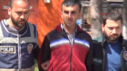 Adana Torbacı, Sivil Polislere Uyuşturucu Satmak İsteyince Yakalandı