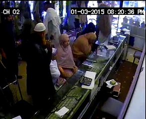 CCTV - Robbery in gold shop in Malakwal city ( Khadam Jeweler )