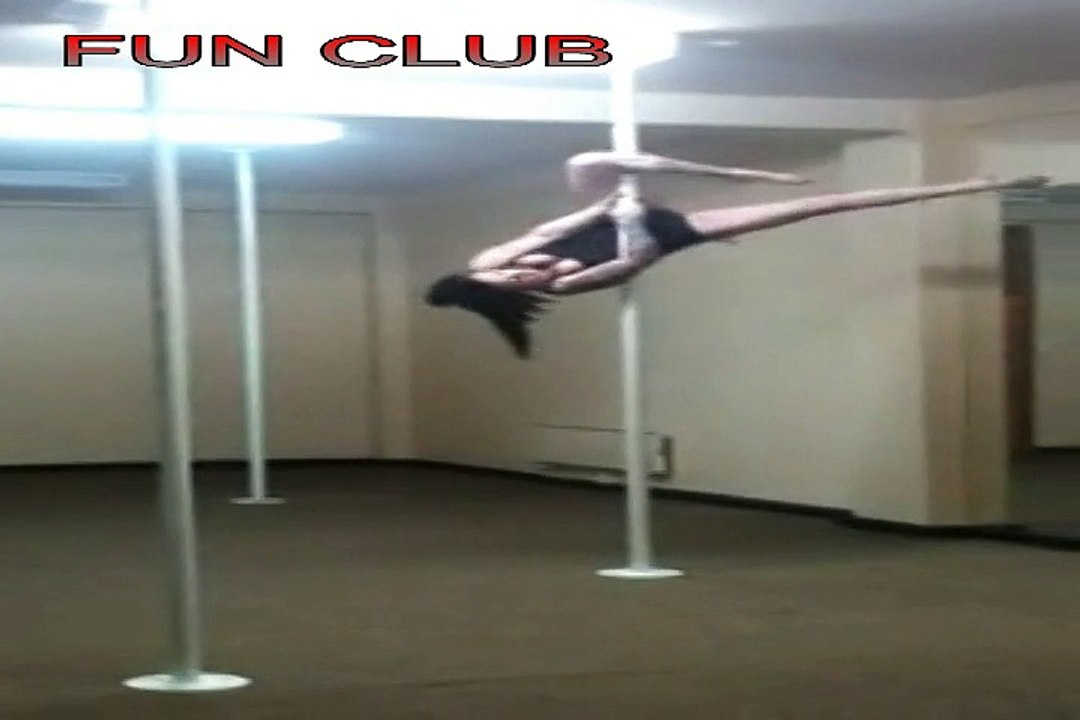 Awesome Dancing Girl