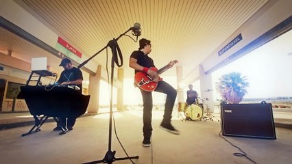 144  Screamer  (Dir. Andrés Guevara)