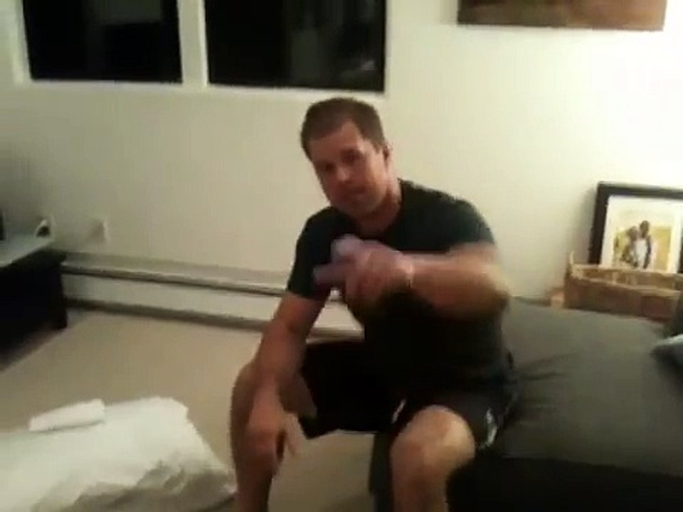 Sleeping: neck shoulders and pillows | Feat. Kelly Starrett | Ep. 37 | MobilityWOD