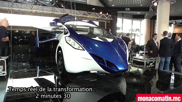Une voiture volante au salon Top Marques de Monaco