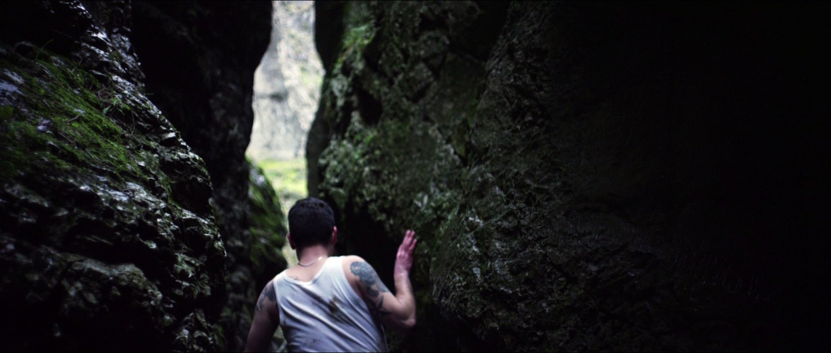 M 154 Hay un fuego (Dir. Laura Sisteró)