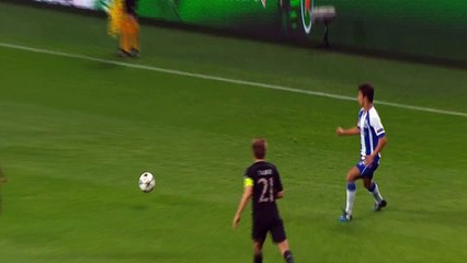 تصدي رائع لنوير أمام بورتو