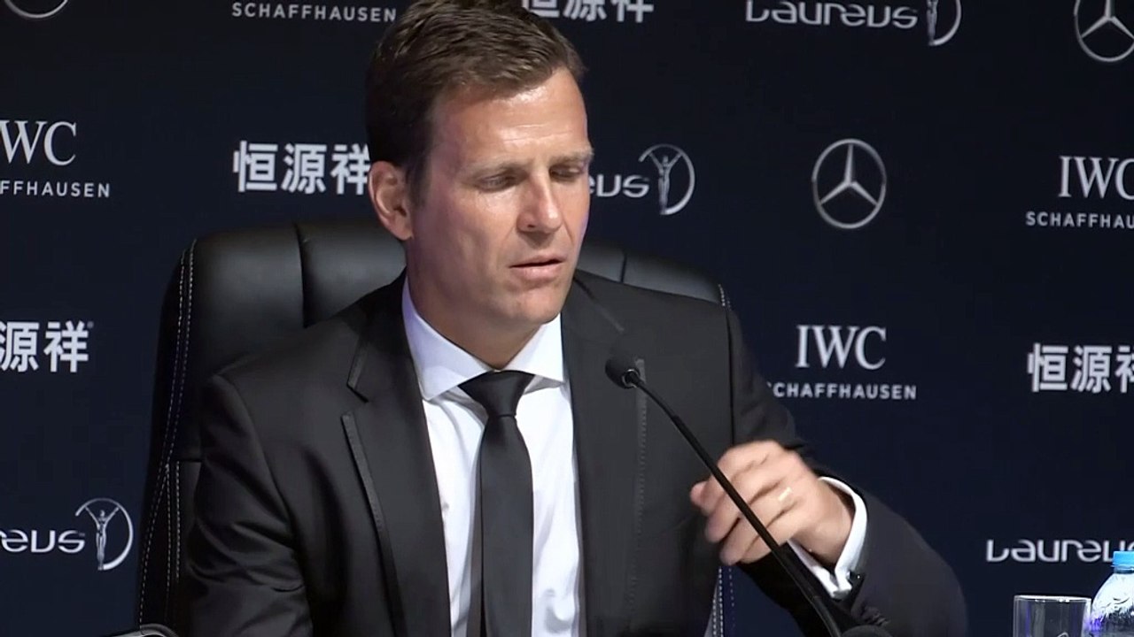 Bierhoff prophezeit: "klopp wohl ins ausland"