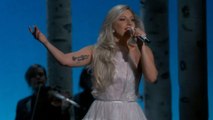 Lady Gaga pays tribute to 'Sound of Music' at Oscars