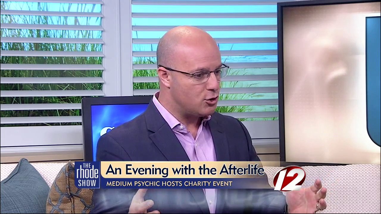 Connecting Beyond The Grave - Psychic Medium Matt Fraser